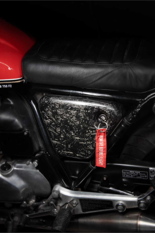 Carbon fiber side covers for Honda CB 750F